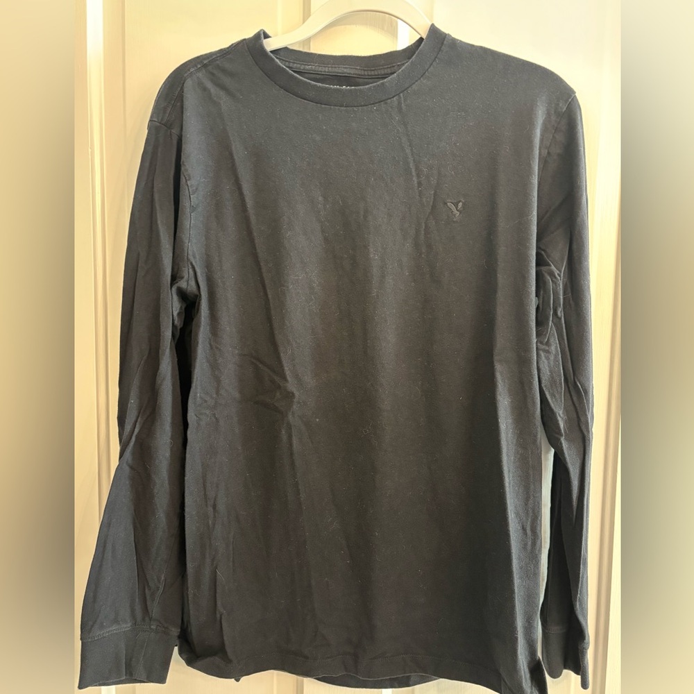 American Eagle Men's Black Long Sleeve Shirt
